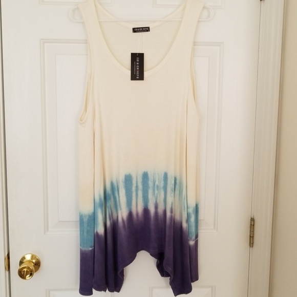 Gorgeous Fashion Nova Sleeveless Sweater - Picture 4 of 4